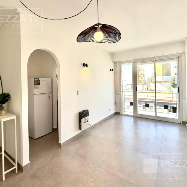 Departamentos, pisos y semipisos en Venta — Tucuman 2600