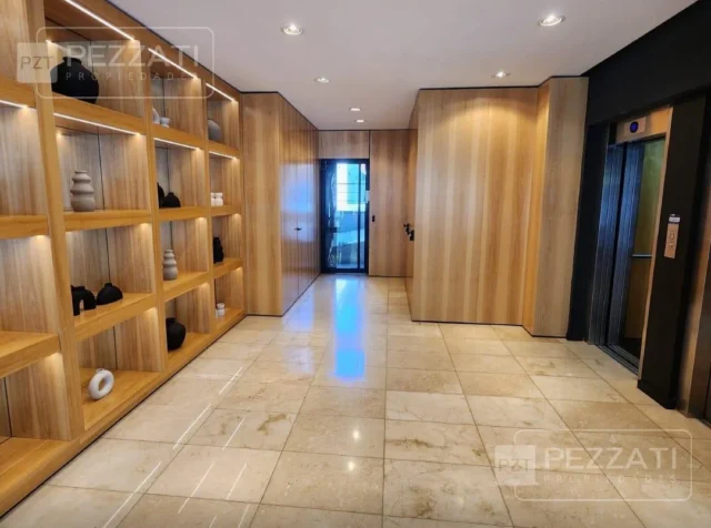 Departamentos, pisos y semipisos en Venta — Alsina 2600