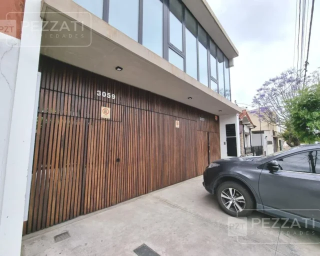 Edificios en Venta — Edificio Comercial  y Vivienda
