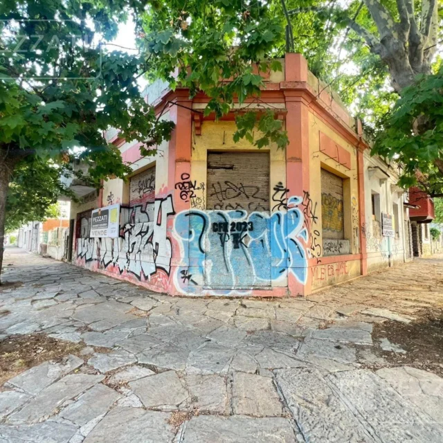 Lotes y terrenos en Venta — Moreno 4000