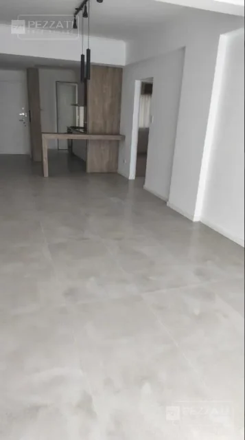 Departamentos, pisos y semipisos en Venta — Belgrano 2700