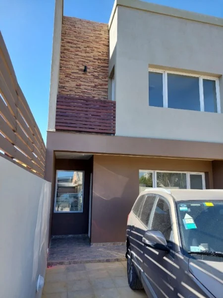 Casas, chalets en Venta — Pedro Ferre 4857