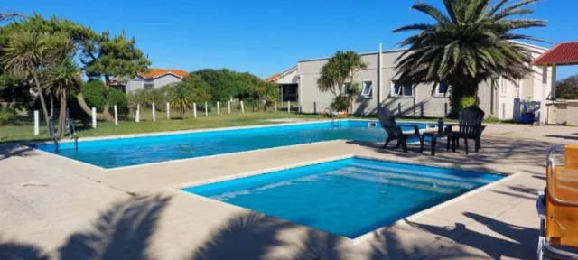 Casas, chalets en Alquiler Temporario — P6W4+MP Miramar
