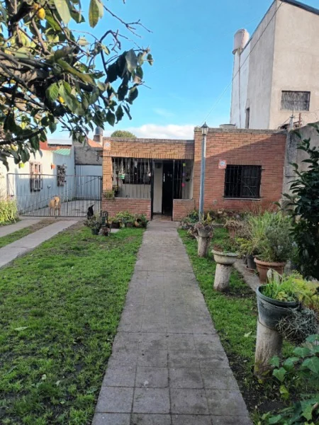 Casas, chalets en Venta — FALUCHO 7878