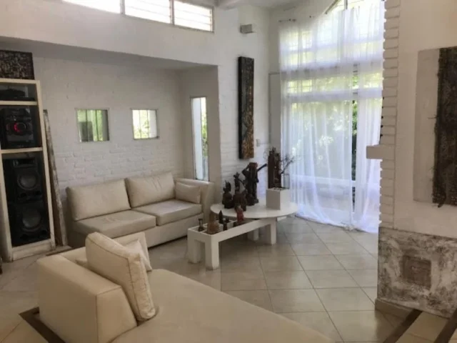 Casas, chalets en Venta — Araucanos