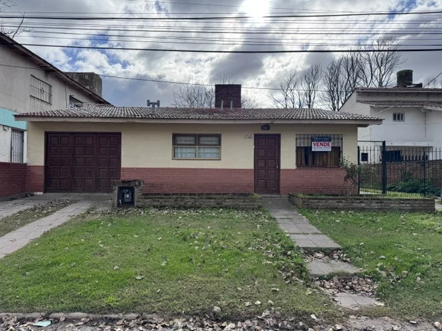 Casas, chalets en Venta — Cnel. de Marina David Jewett 4661