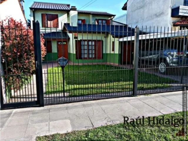 Casas, chalets en Venta — Ituzaingo 5900