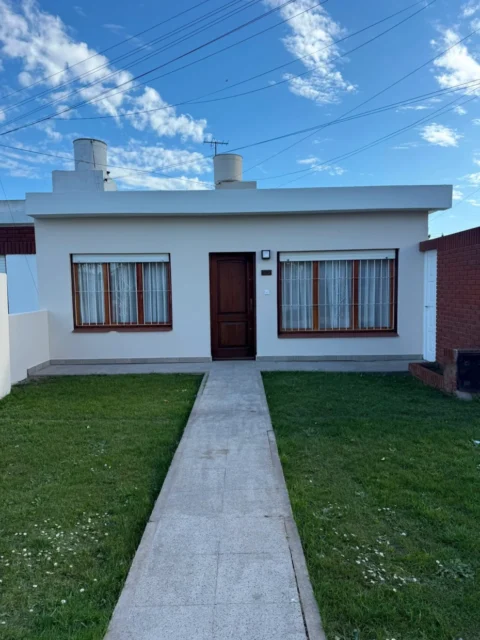 Casas, chalets en Venta — San Salvador 9212