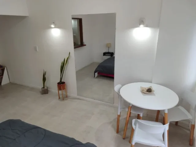 Departamentos, pisos y semipisos en Venta — Bolivar 2300