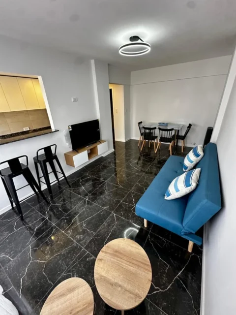 Departamentos, pisos y semipisos en Venta — Santiago del Estero 1600