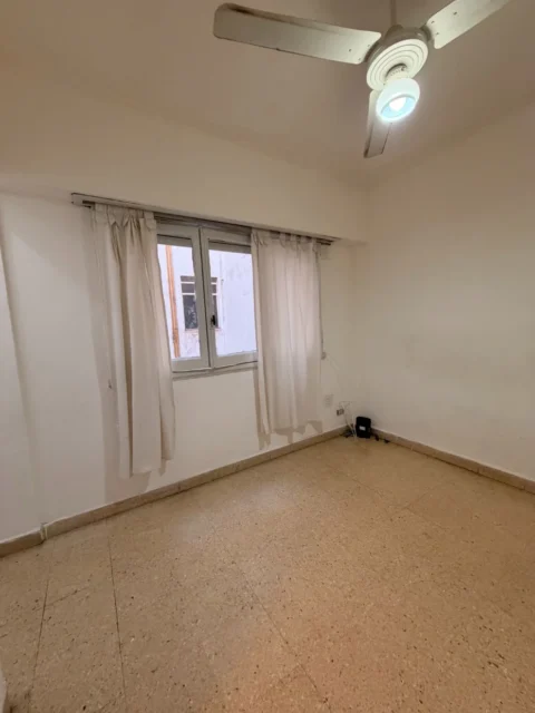 Departamentos, pisos y semipisos en Venta — Moreno 2400