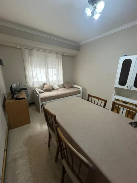 Departamentos, pisos y semipisos en Alquiler — Belgrano 2400