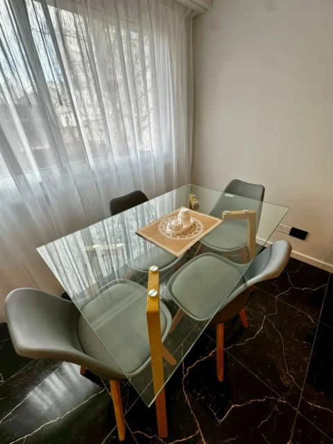 Departamentos, pisos y semipisos en Venta — Bolivar 2700