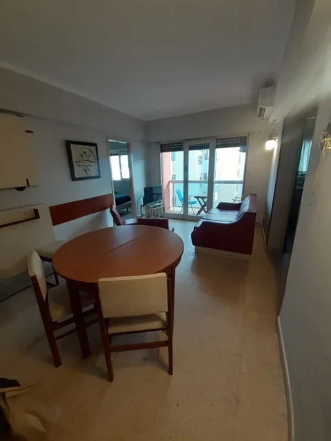 Departamentos, pisos y semipisos en Venta — Necochea 3200
