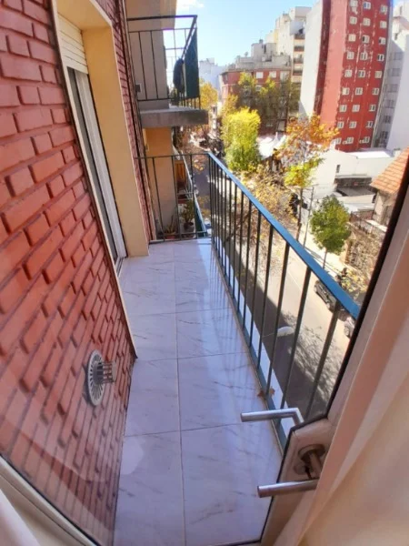 Departamentos, pisos y semipisos en Venta — Santiago del Estero 2085