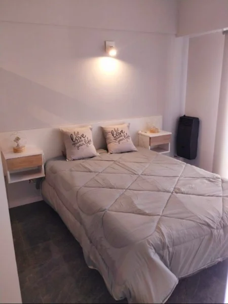 Departamentos, pisos y semipisos en Venta — Entre Rios 2166