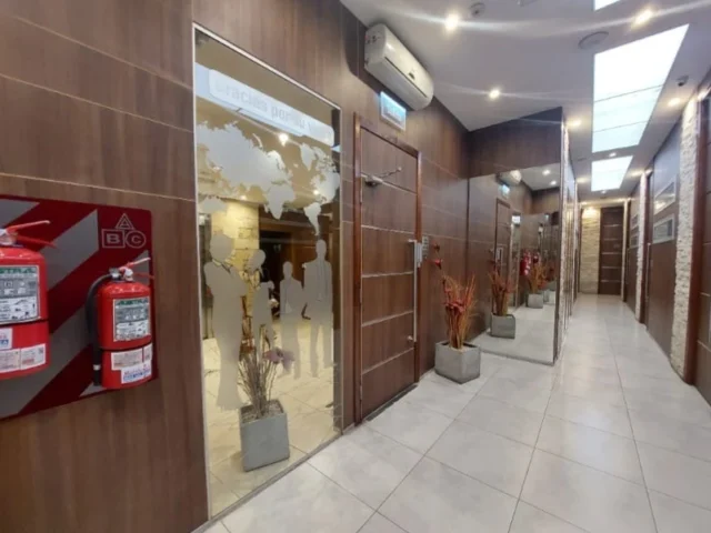 Oficinas en Alquiler — Av. Independencia 3122