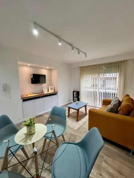 Departamentos, pisos y semipisos en Venta — Belgrano 2210
