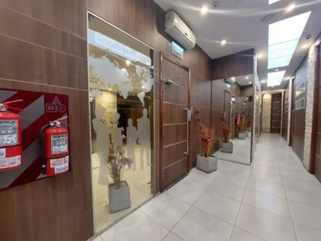 Oficinas en Alquiler — Av. Independencia 3122