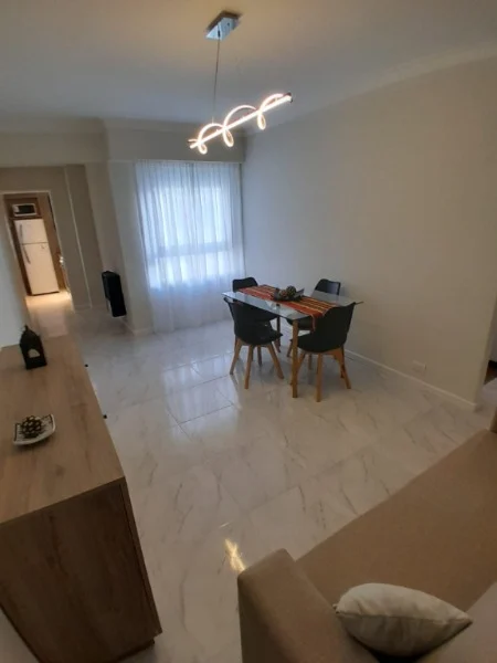 Departamentos, pisos y semipisos en Venta — CORDOBA 2105