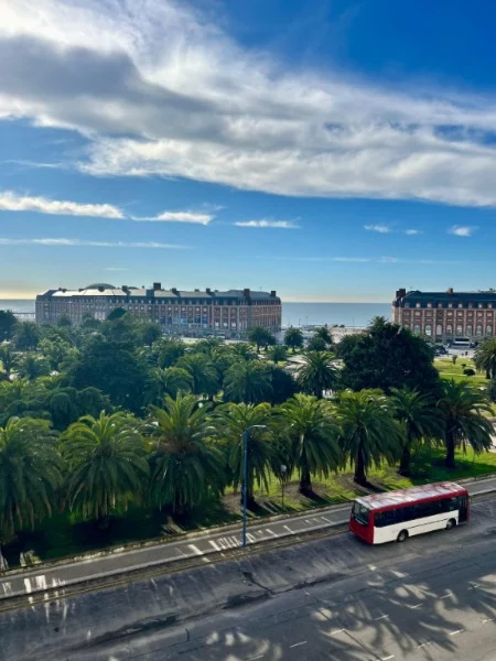 Departamentos, pisos y semipisos en Venta — AV. COLÓN 2056