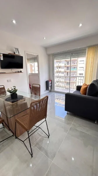 Departamentos, pisos y semipisos en Venta — Lamadrid 2188