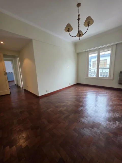 Departamentos, pisos y semipisos en Alquiler — Garay 3215