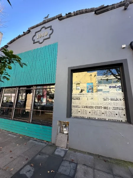 Locales en Alquiler — Avellaneda 1251
