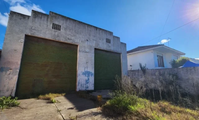 Galpones en Venta — Ortiz de Zárate 9300