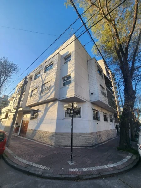 Departamentos, pisos y semipisos en Venta — Rawson y Cordoba