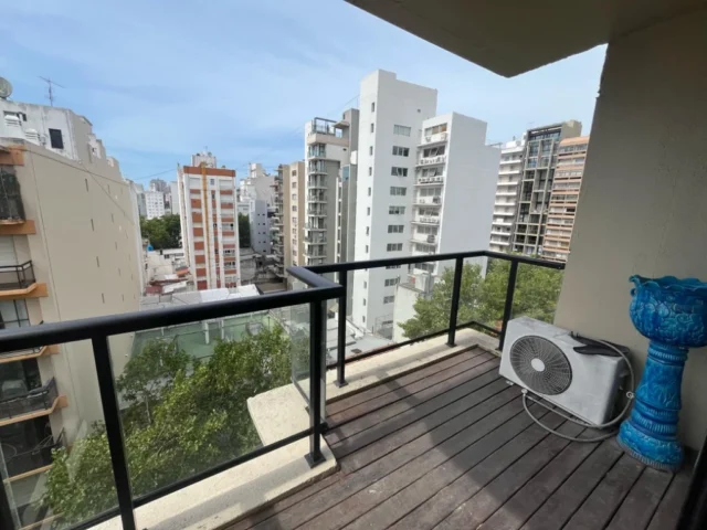 Departamentos, pisos y semipisos en Venta — Catamarca 2100