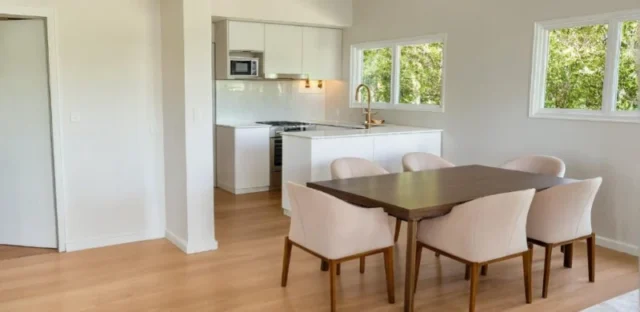 Casas, chalets en Venta — Lamadrid 2700