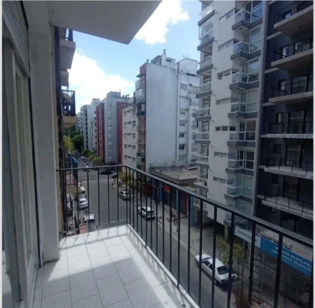 Departamentos, pisos y semipisos en Venta — Gascon 1600