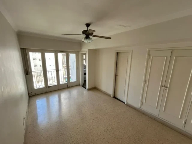 Departamentos, pisos y semipisos en Venta — BOLIVAR  2300