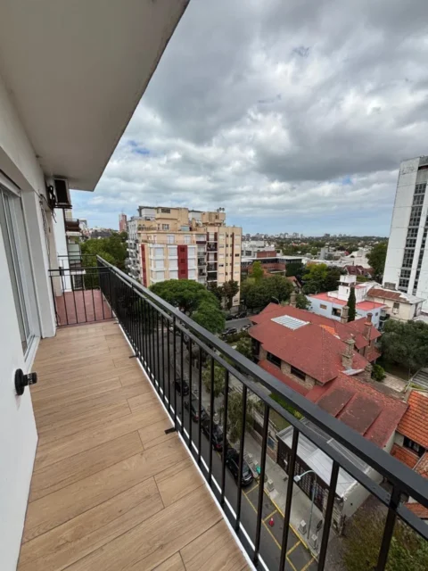 Departamentos, pisos y semipisos en Venta — Falucho 1449