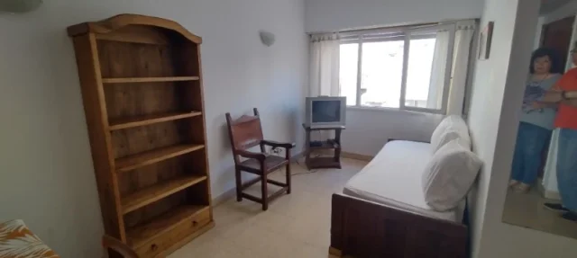 Departamentos, pisos y semipisos en Alquiler — ARENALES 2365