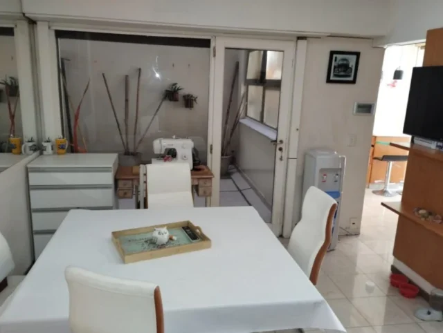 Departamentos, pisos y semipisos en Venta — MORENO  3032