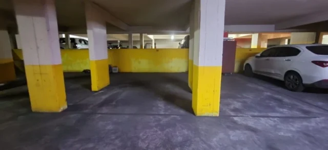 Cocheras y garages en Alquiler por Día — AVENIDA LURO 2514
