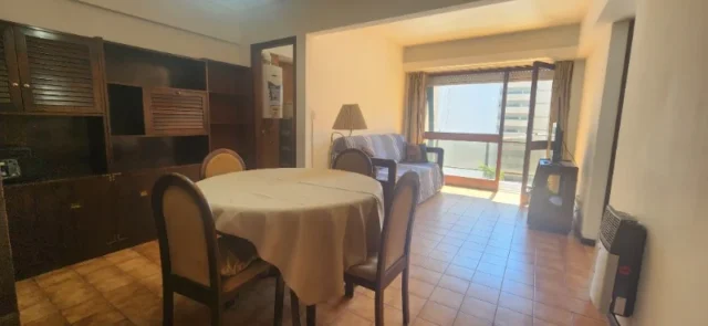 Departamentos, pisos y semipisos en Venta — Belgrano 2250