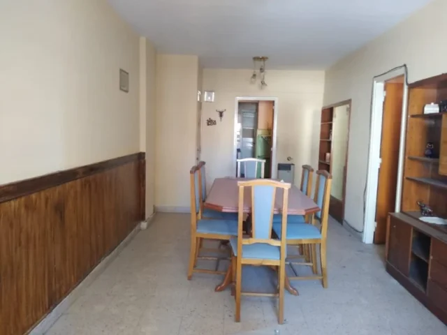 Departamentos, pisos y semipisos en Venta — Luro 3050