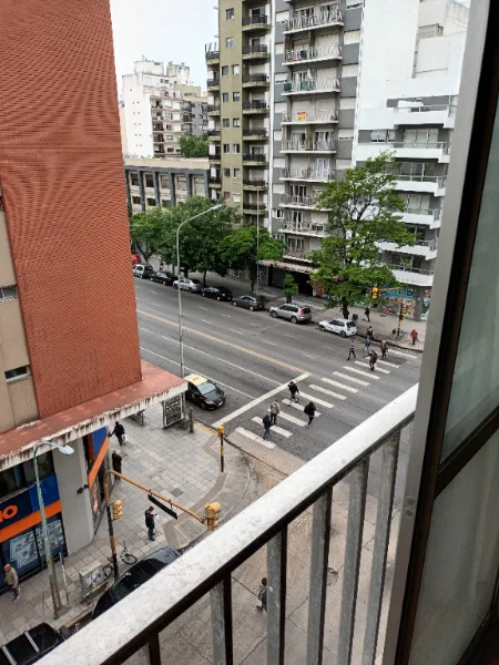Departamentos, pisos y semipisos en Venta — Av. Independencia 1497