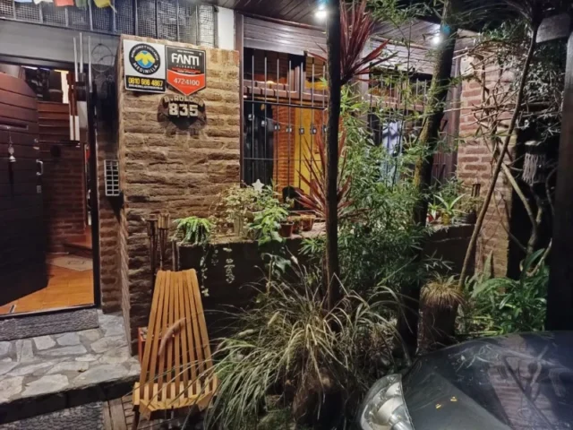 Dúplex en Venta — Roldan 835
