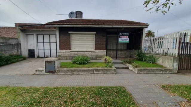 Casas, chalets en Venta — Victoriano Montes 1932