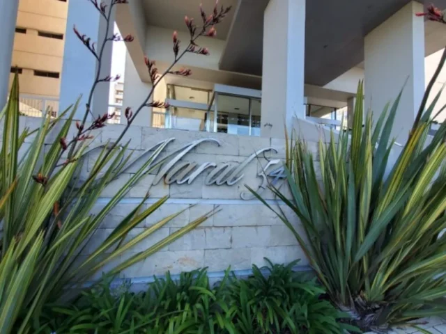 Departamentos, pisos y semipisos en Venta — Alem 4605