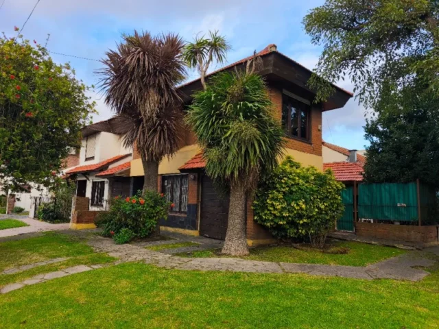 Dúplex en Venta — PRIMERO DE MAYO 311