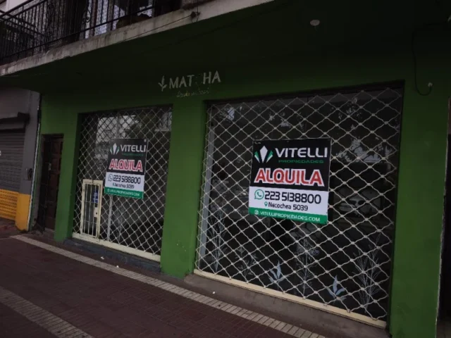 Locales en Alquiler — Av. Jara 1071
