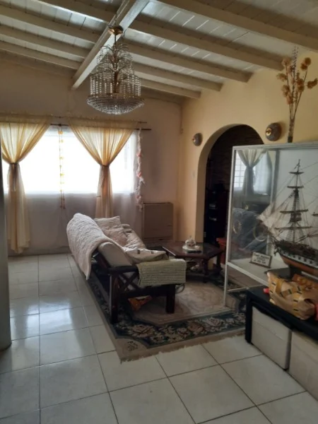 Casas, chalets en Venta — Eusebione y Matienzo