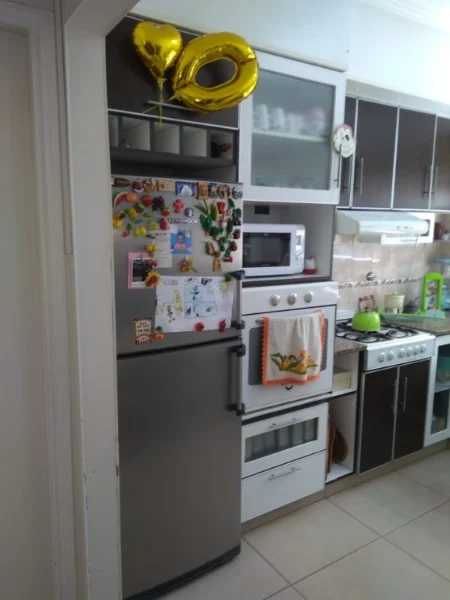 Casas, chalets en Venta — SARMIENTO  4700